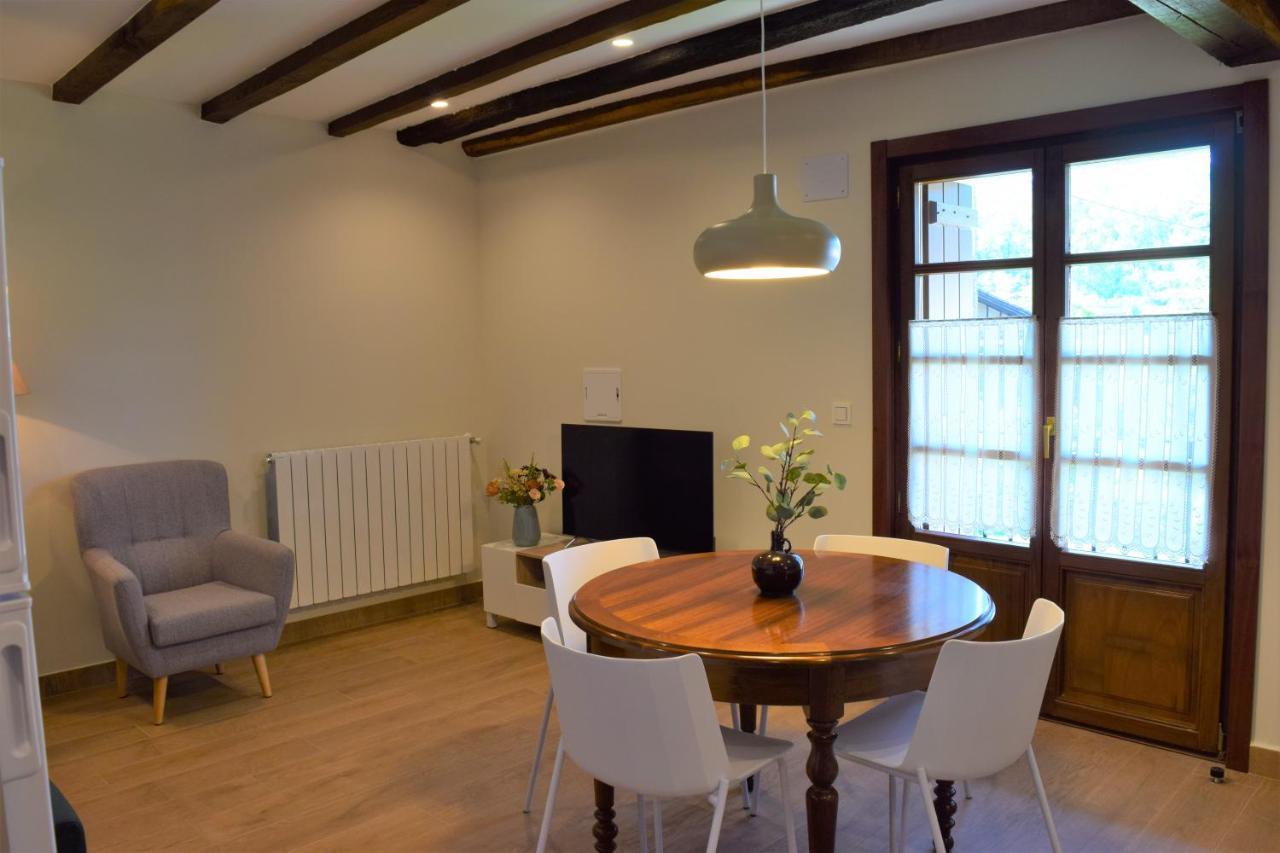 Peritxenea Landa Apartamentuak Lesaka Buitenkant foto